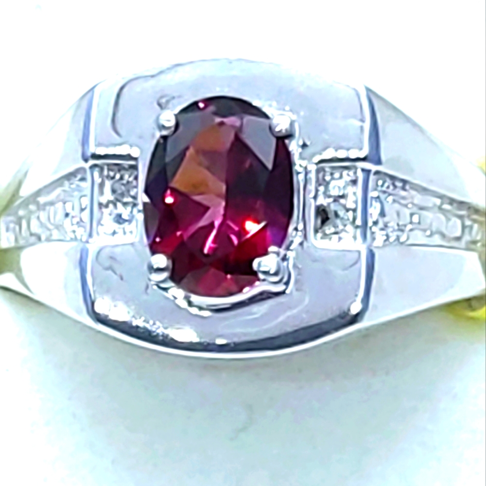 MENS Genuine Red Topaz & Diamond Ring [Size 11.5]